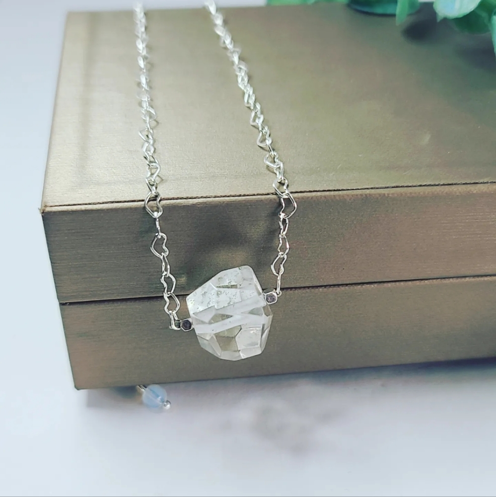 Crystal pendant